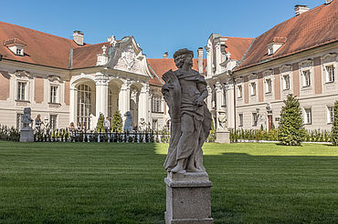 Innenhof Schloss Lamberg, (c) Susanne Weiss