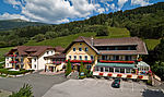 Landhotel Stofflerwirt - Hotelansicht Sommer 