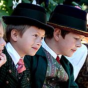 © TVB Ausserland Griese - Kinder in Tracht 