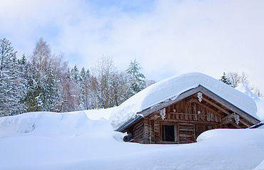 Hütte im Schnee, Hochserner, (c) TVB-Mondsee - Irrsee