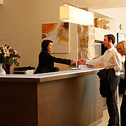 © Landhotel Birkenhof / Helmreich- Rezeption herzlich willkommen 