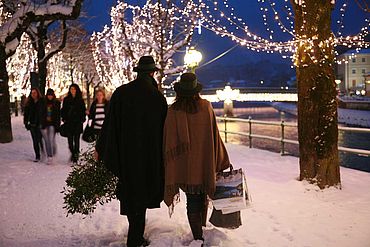 Winterliche Einkaufstour, Esplanade Bad Ischl, © STMG