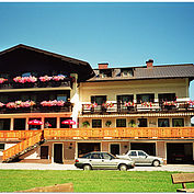 Landhotel Gasthaus Traunstein Sommeransicht heute