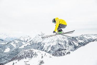 Skifahren in den Kitzbühler Alpen, © Mirja Geh / Eye 5