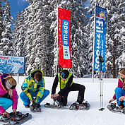 Vorbereitung zur Schneeschuhwanderung © CoenWeesjes/TVB Filzmoos