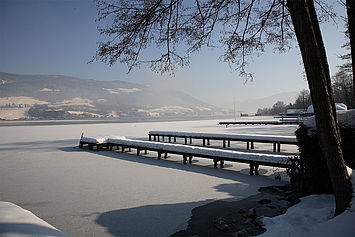 Wintermorgen am Mondsee, (c) © STMG Fotograf: Christian Parzer