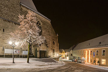 Kirche in Sierning im Winter