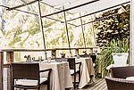 Die Seeterrasse im Landhotel DAS TRAUNSEE Die Seeterrasse im Landhotel DAS TRAUNSEE