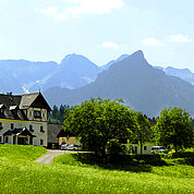 Landhotel Gressenbauer - Hotelansicht Sommer 