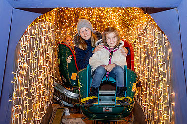 Erlebnisbahn im Weihnachtsmuseum (c) Der Botagraph