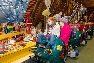 Engerlwerkstatt im Weihnachtsmuseum (c) Der Botagraph