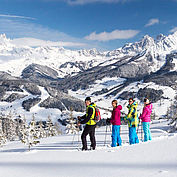 Winterpanorama2 bei der Schneeschuhwanderung © CoenWeesjes/TVB Filzmoos