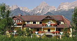 Landhotel Stockerwirt in Vorderstoder Landhotel Stockerwirt in Vorderstoder