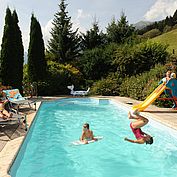 Außenpool im Landhotel Stofflerwirt