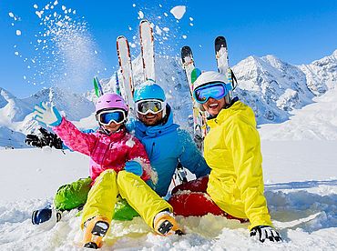 Skiurlaub mit der ganzen Familie