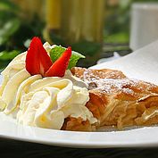 leckere Süsses - Apfelstrudel 