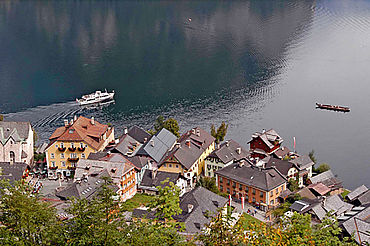 Hallstatt am Hallstättersee (c) Oberösterreich Tourismus GmbH Andreas Röbl