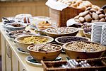 Das reichhaltige Frühstücksbuffet im Landhotel Tirolerhof Das reichhaltige Frühstücksbuffet im Landhotel Tirolerhof