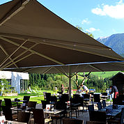 © Landhotel Stockerwirt - neue Terrasse zum Entspannen bei Sonnenschein 