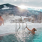 Freibad mit 31 Grad im Landhotel Alpenhof 